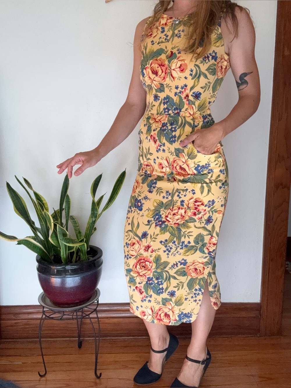 Vintage Donna Ricco New York Floral Yellow Midi Dress with Side Slit size Small